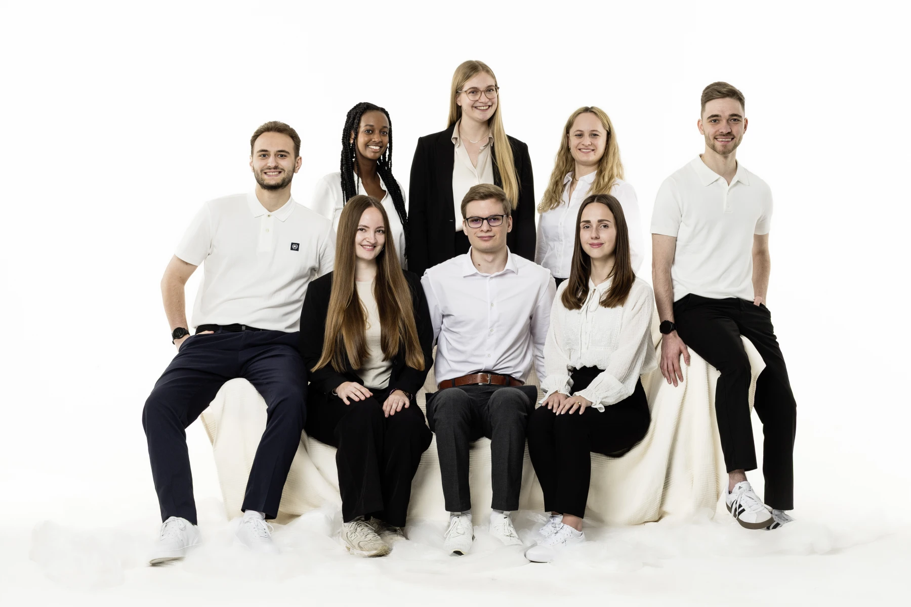 Gruppenbild der KLICKin 2026 Teamvorstellung